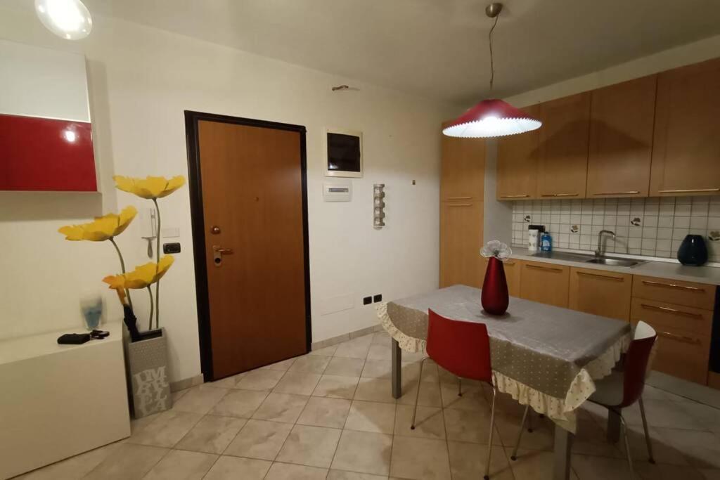 Appartamento A Cinque Minuti Dal Centro Di Lecce Exterior photo